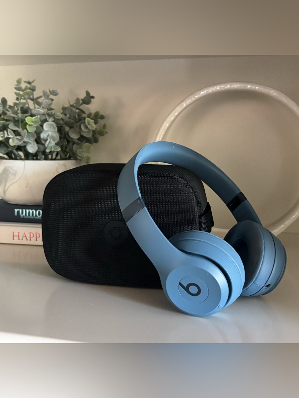 Beats by Dre Headphones in Light Blue with Black Case
